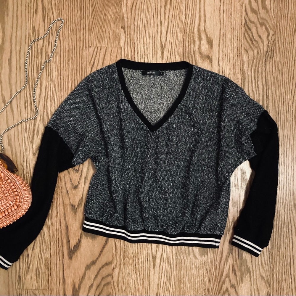 LF cool sheer metallic light sweater size small